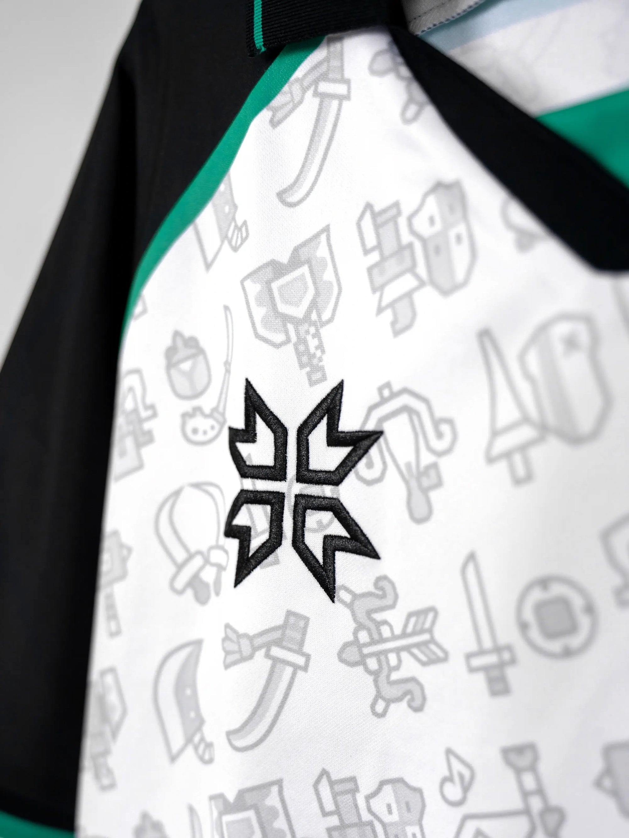 Monster Hunter Jersey - Weapons