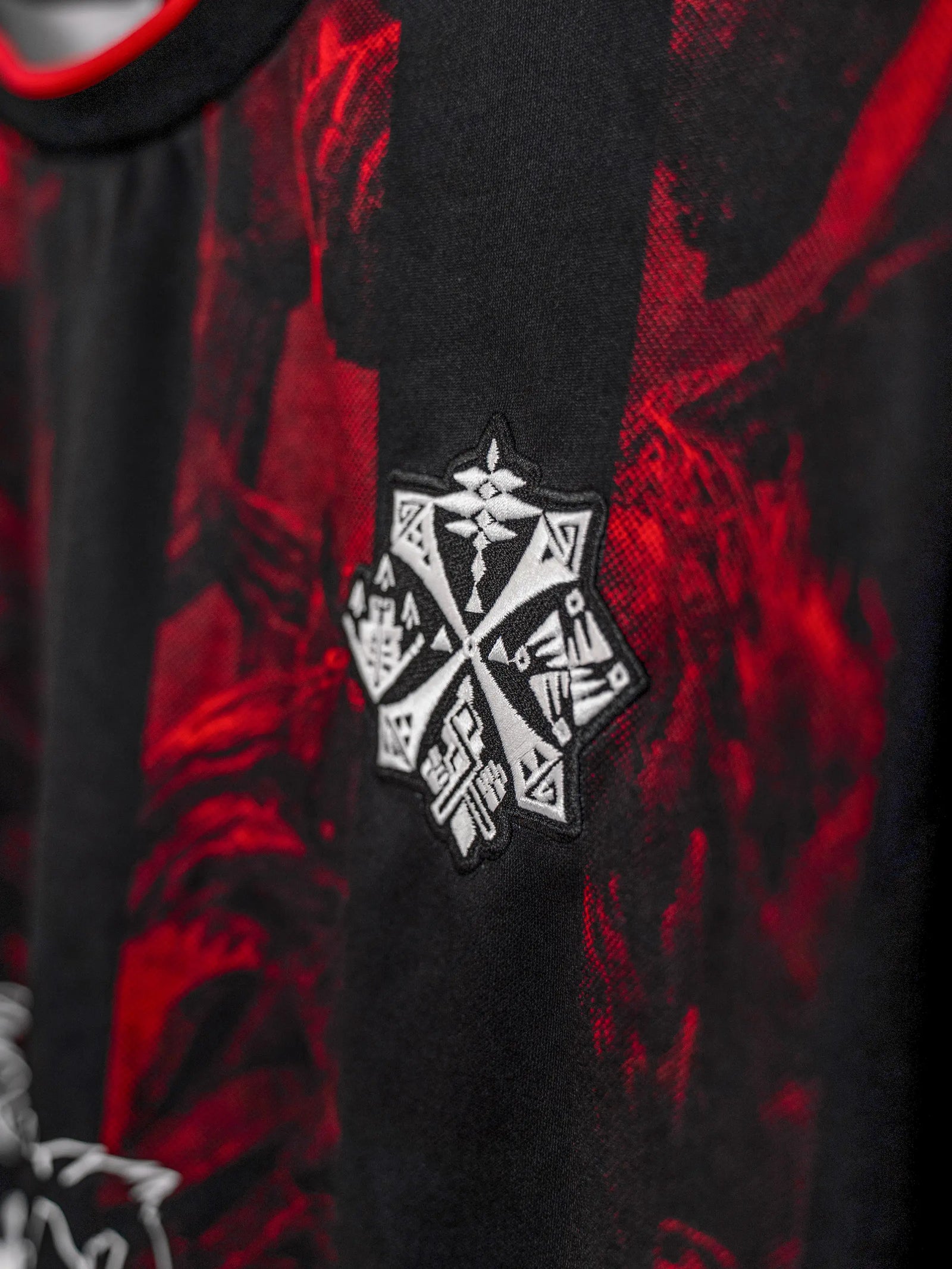 Monster Hunter Jersey - Apex