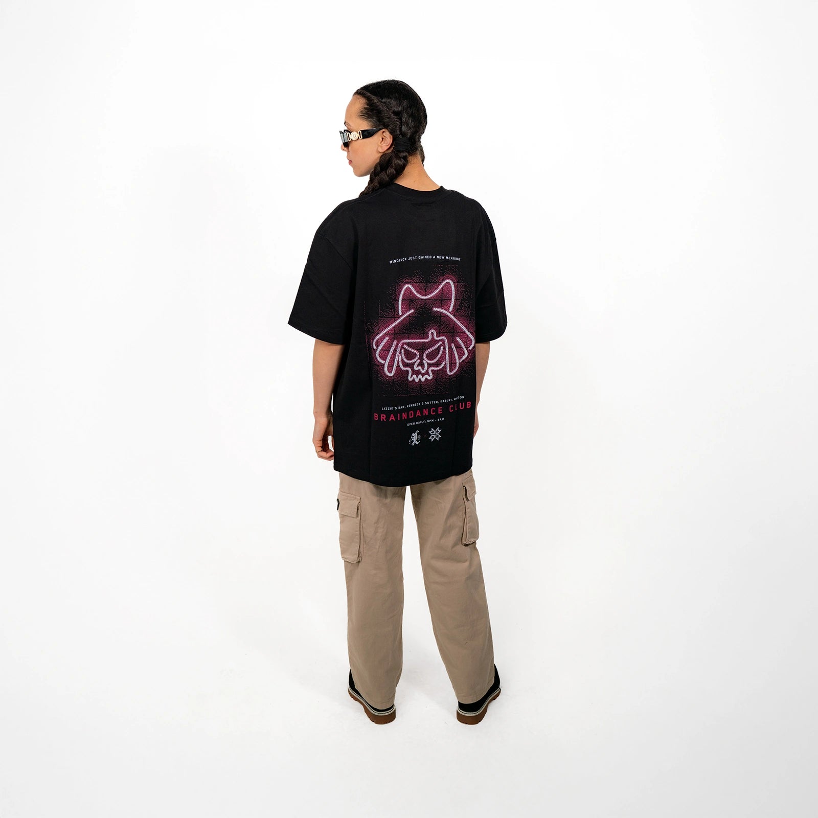 Cyberpunk 2077 - Lizzie’s Bar Souvenir Tee