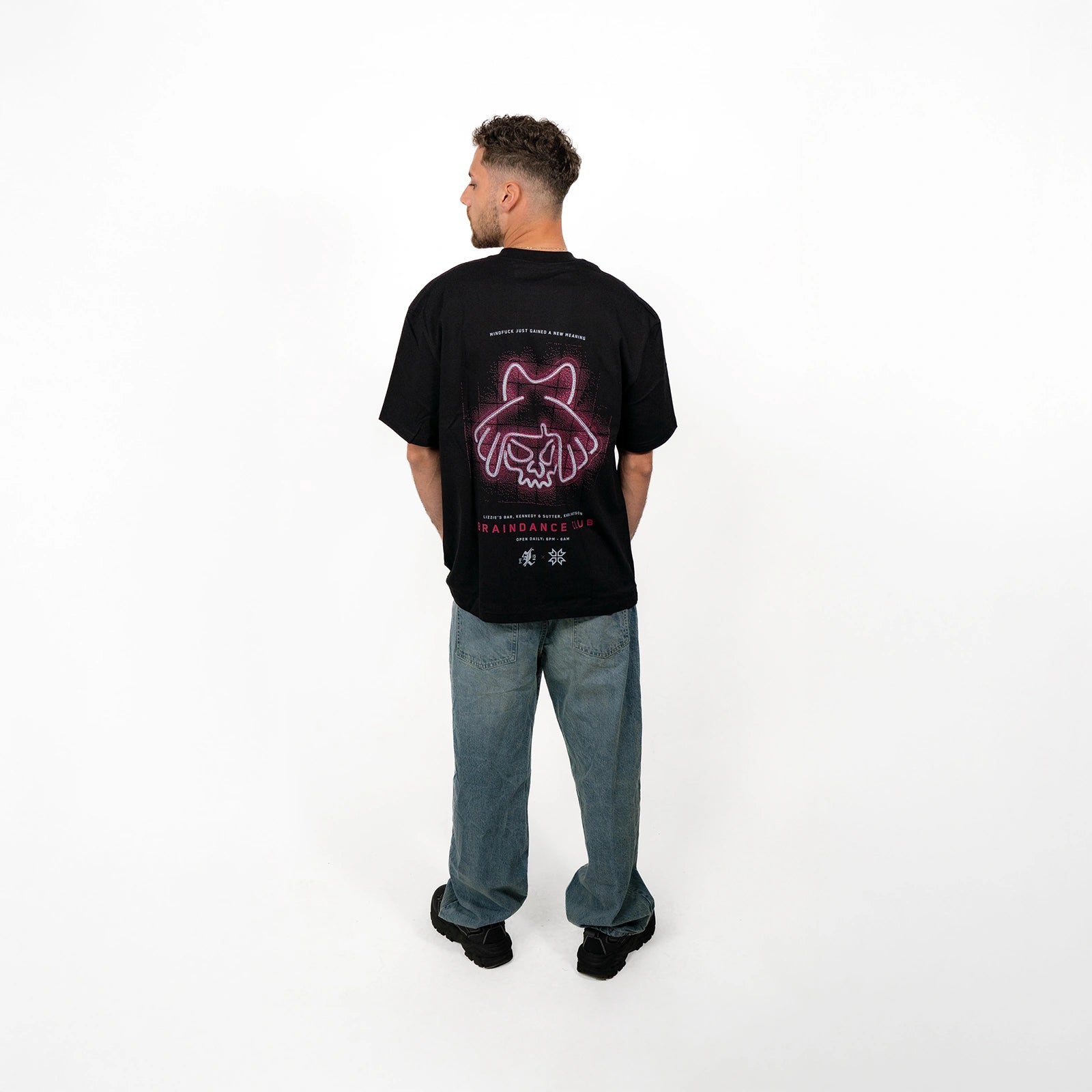 Cyberpunk 2077 - Lizzie’s Bar Souvenir Tee