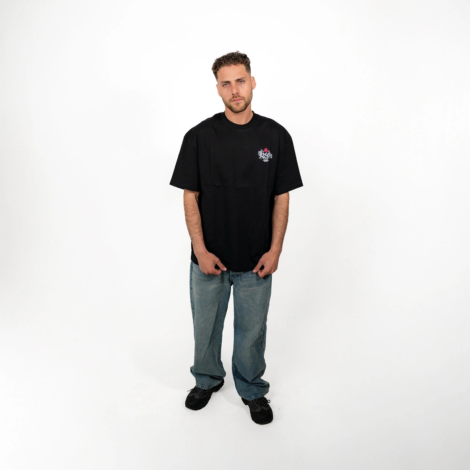 Cyberpunk 2077 - Lizzie’s Bar Souvenir Tee