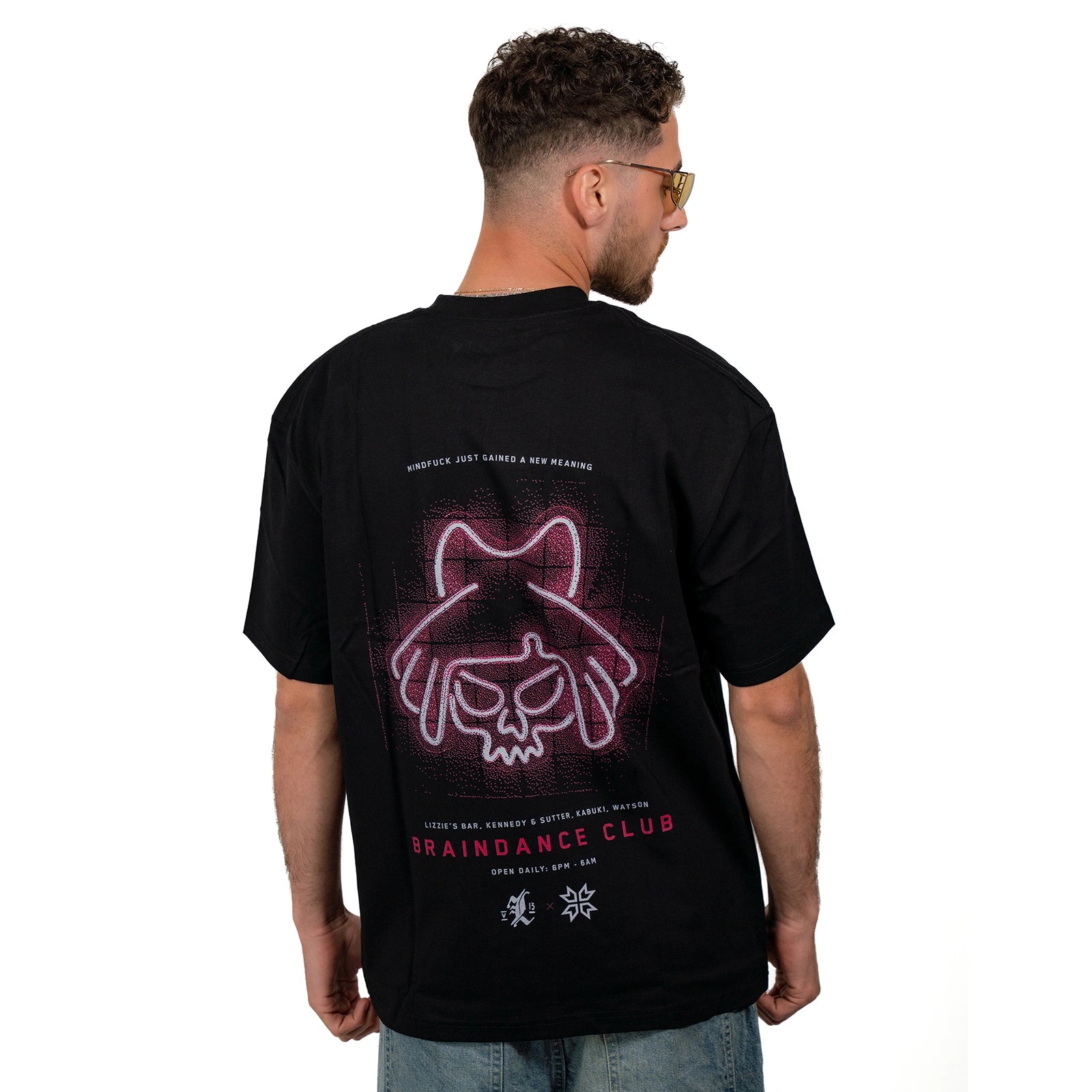Cyberpunk 2077 - Lizzie’s Bar Souvenir Tee