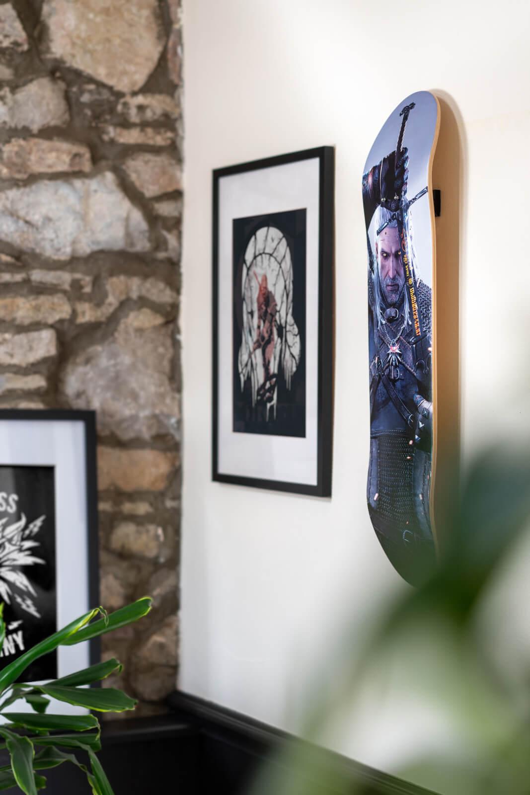 The Witcher Geralt Icon Skateboard Deck - Dyenamik