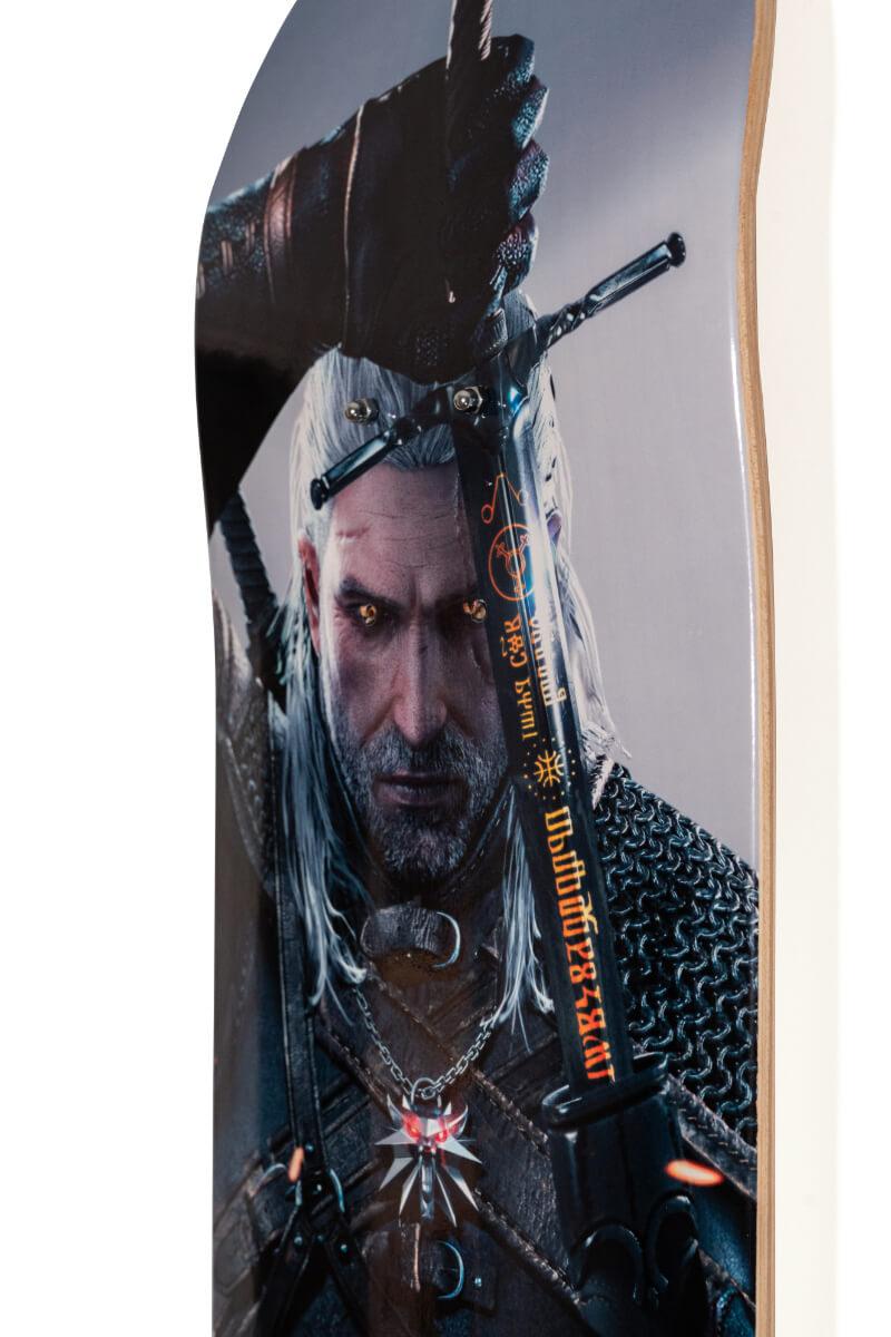 The Witcher Geralt Icon Skateboard Deck - Dyenamik